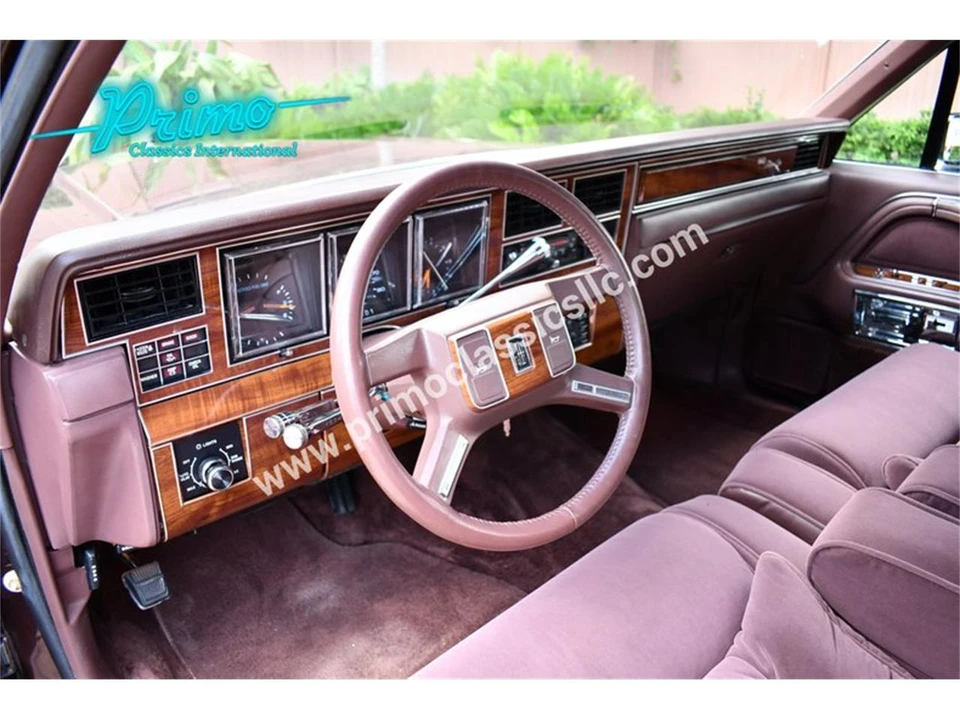 1989 Lincoln Town Car - Image 12 of 31