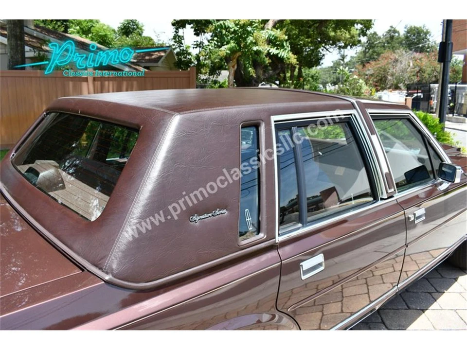 1989 Lincoln Town Car - Image 28 of 31