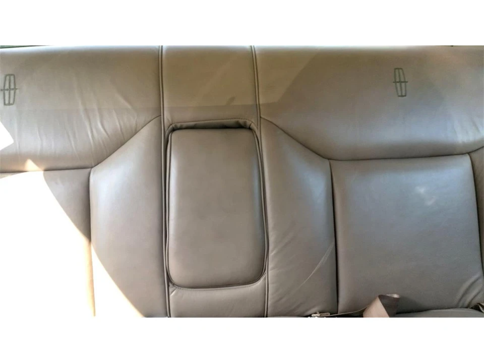 1989 Lincoln Town Car - Image 9 of 30