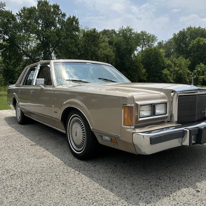 1989 Lincoln Town Car - Image 12 of 12