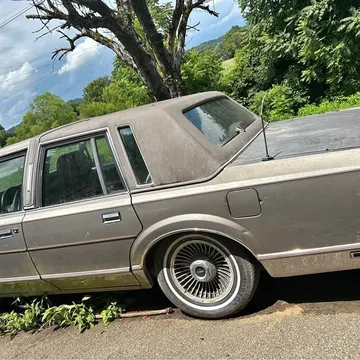 1989 Lincoln Town Car