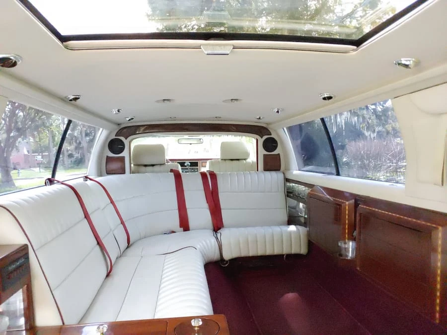 1989 Lincoln Town Car - Image 14 of 28