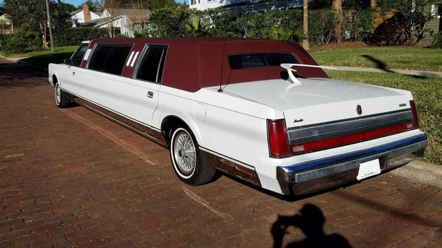 1989 Lincoln Town Car - Image 7 of 28