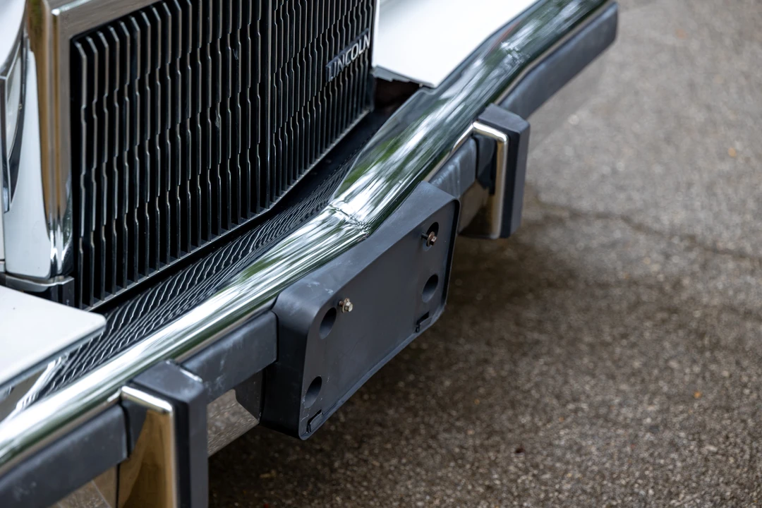 1989 Lincoln Town Car - Image 23 of 31