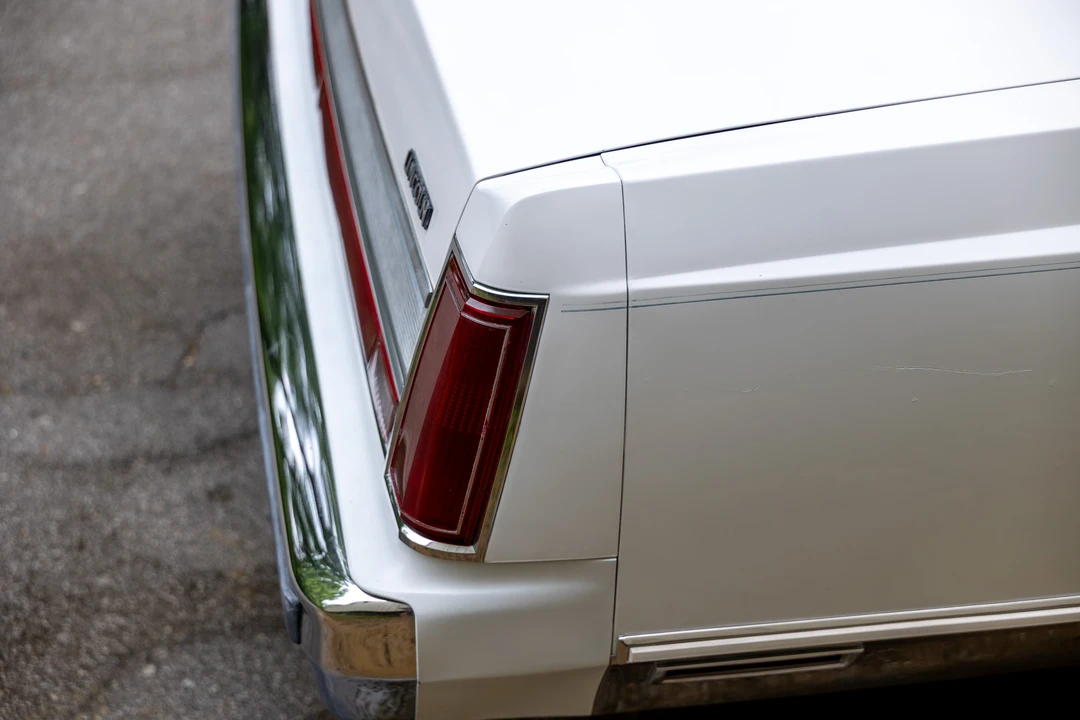 1989 Lincoln Town Car - Image 30 of 31