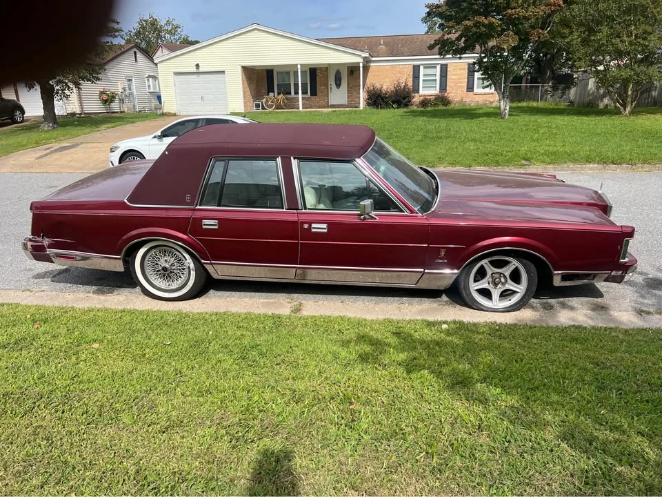 1989 Lincoln Continental Mark VII - Image 5 of 14