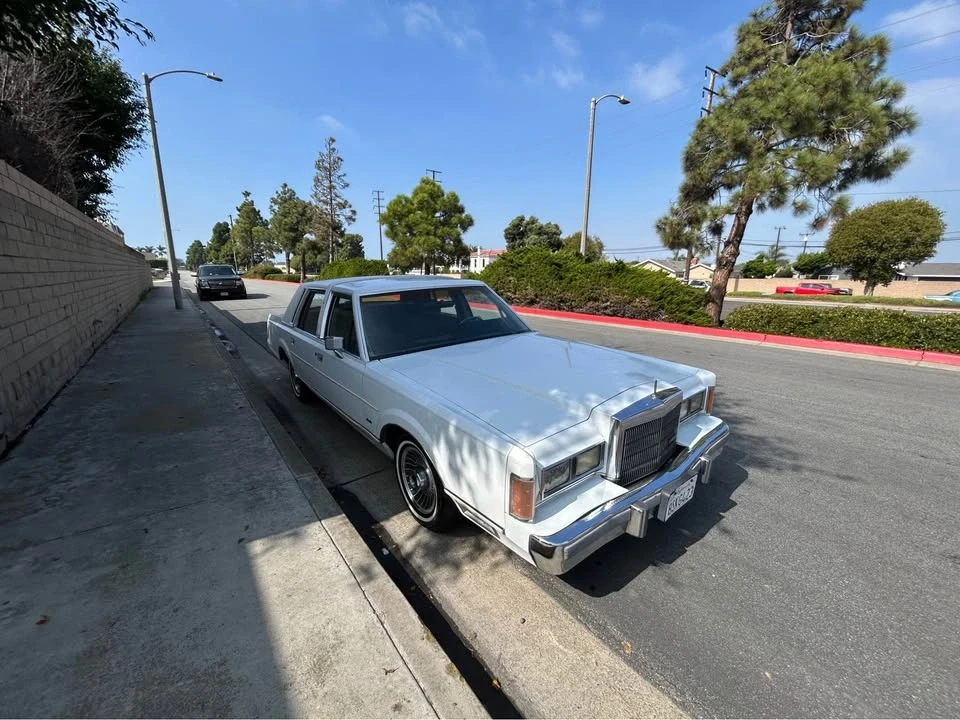 1989 Lincoln Town Car - Image 5 of 8