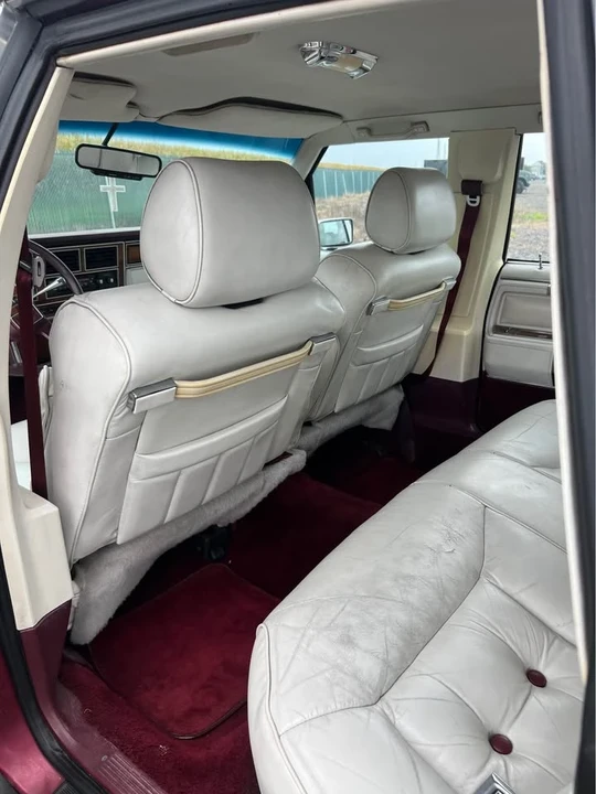 1989 Lincoln Continental Mark VII - Image 12 of 13