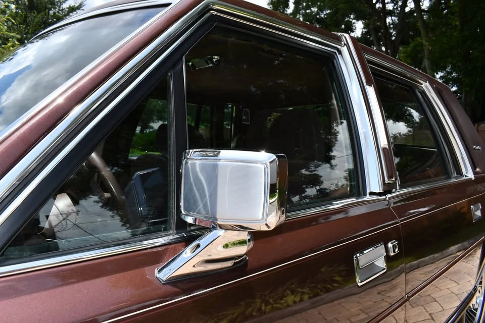 1989 Lincoln Town Car - Image 14 of 20