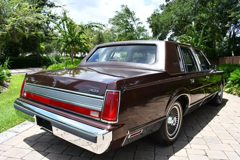 1989 Lincoln Town Car - Image 20 of 20