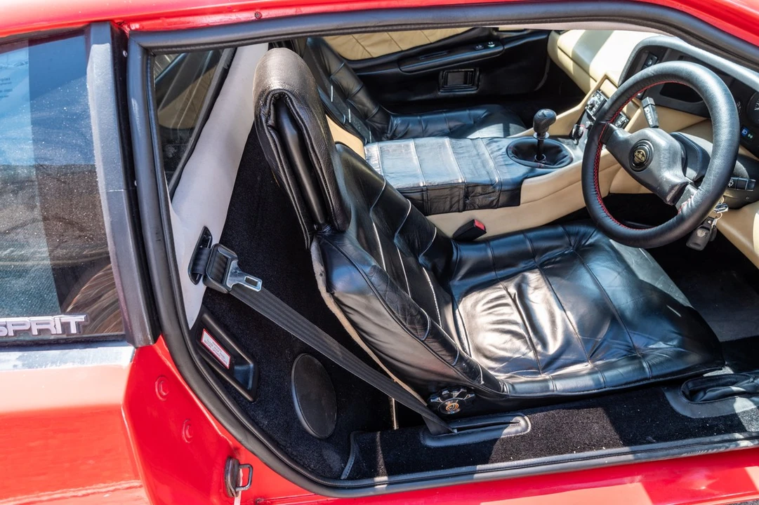 1989 Lotus Esprit X180 - Image 20 of 30