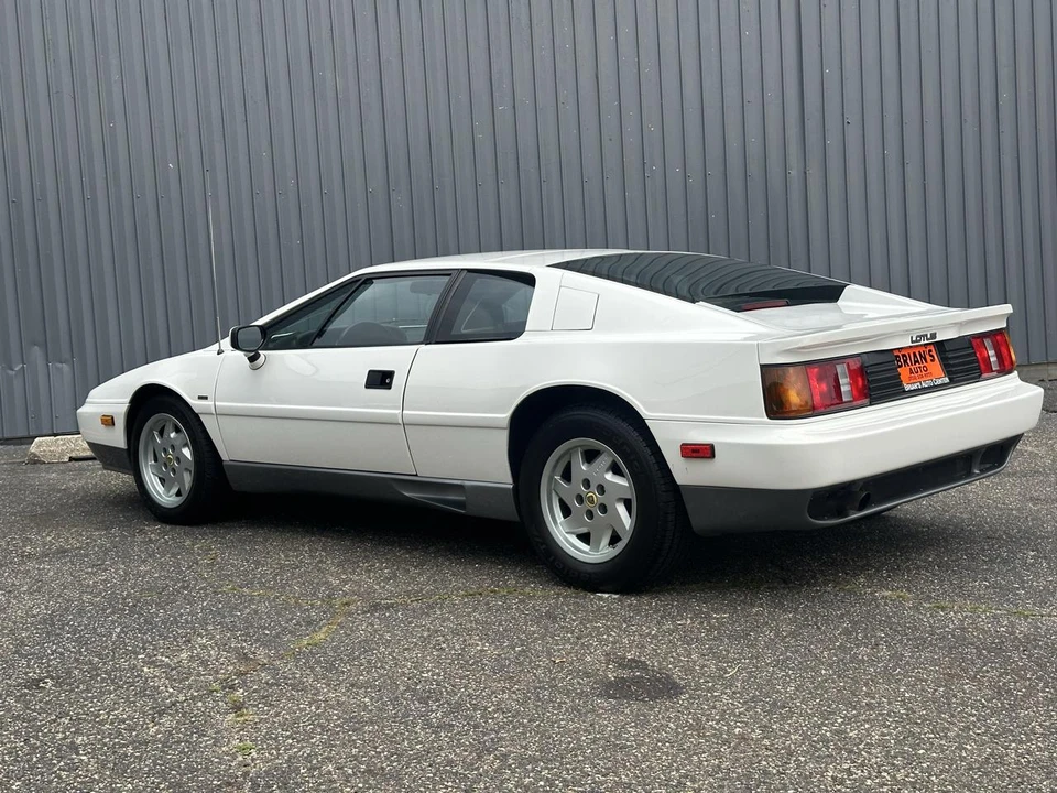1989 Lotus Esprit X180 - Image 9 of 31