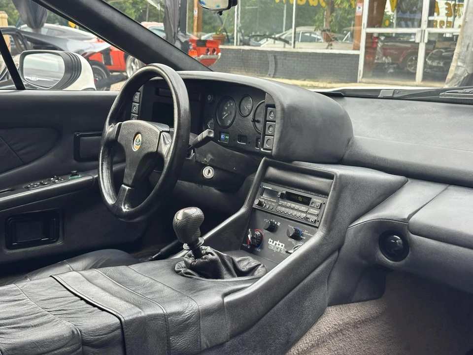 1989 Lotus Esprit X180 - Image 23 of 31