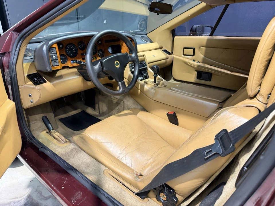 1989 Lotus Esprit X180 - Image 9 of 16