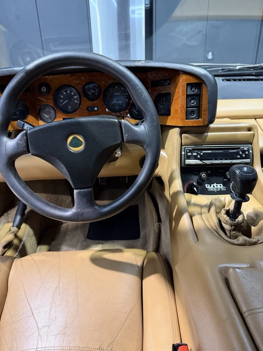 1989 Lotus Esprit X180 - Image 8 of 16