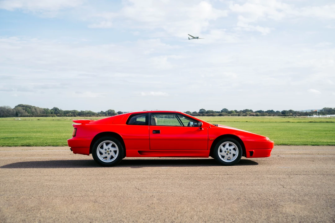 1989 Lotus Esprit Series 4 - Image 5 of 31