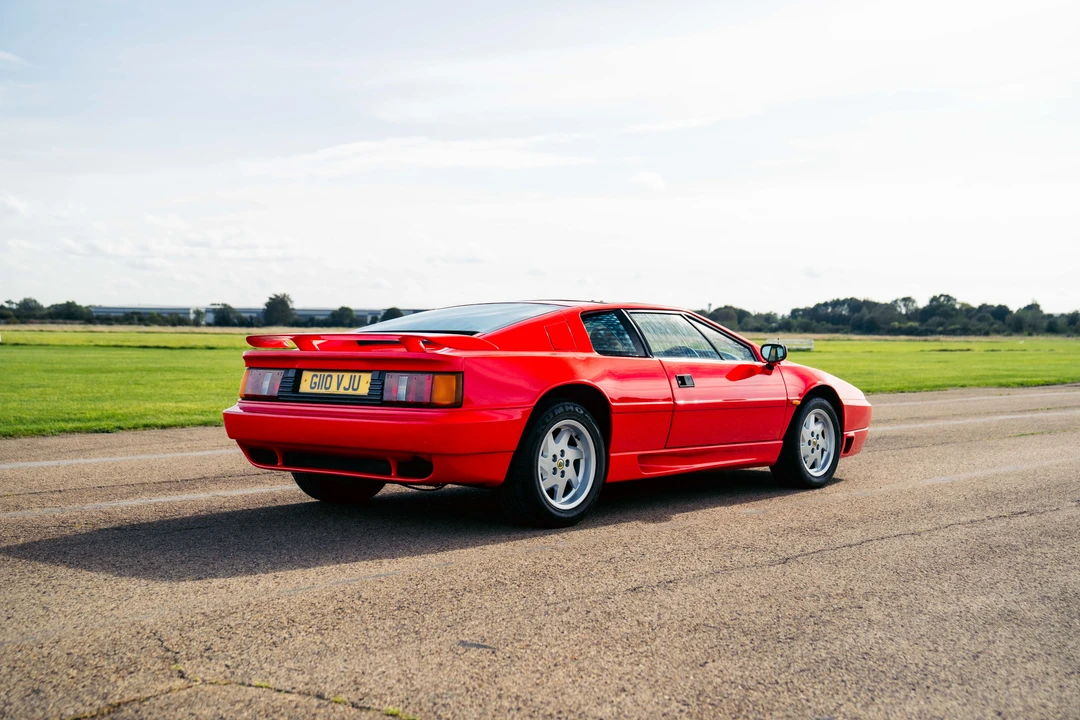 1989 Lotus Esprit Series 4 - Image 13 of 31