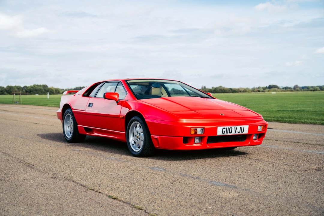1989 Lotus Esprit Series 4 - Image 12 of 31