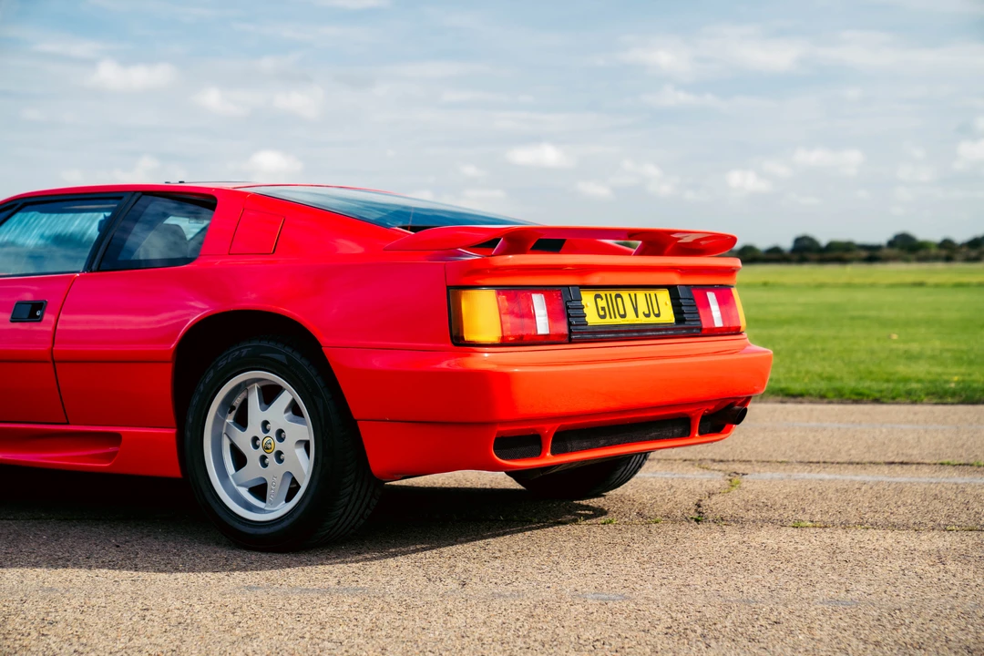 1989 Lotus Esprit Series 4 - Image 29 of 31
