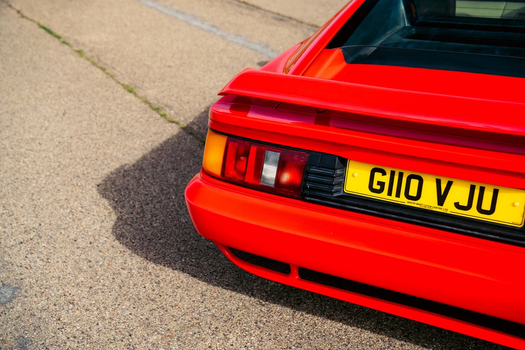 1989 Lotus Esprit Series 4 - Image 31 of 31