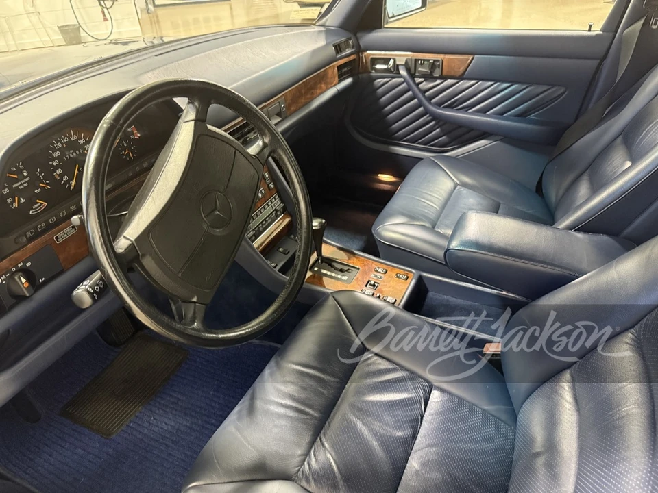1989 Mercedes-Benz W126 S-Class Sedan - Image 5 of 11