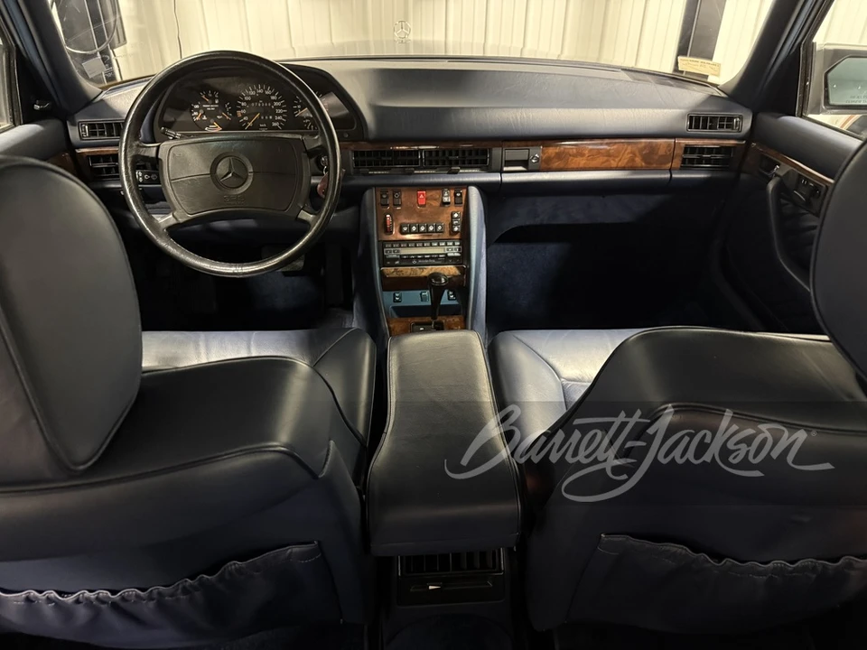 1989 Mercedes-Benz W126 S-Class Sedan - Image 10 of 11