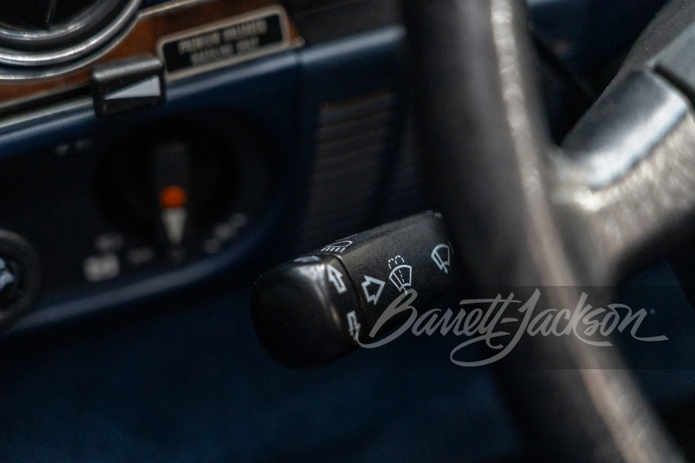 1989 Mercedes-Benz R107 SL-Class - Image 9 of 30