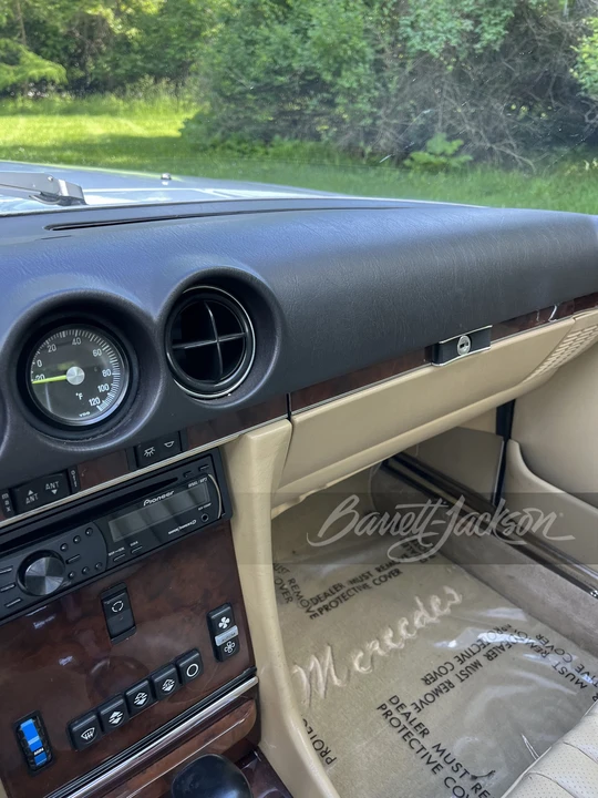 1989 Mercedes-Benz R107 SL-Class - Image 14 of 31