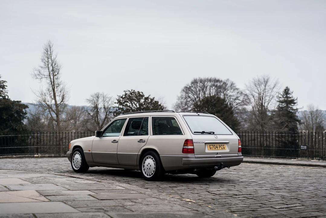 1989 Mercedes-Benz W124 E-Class - Image 14 of 31