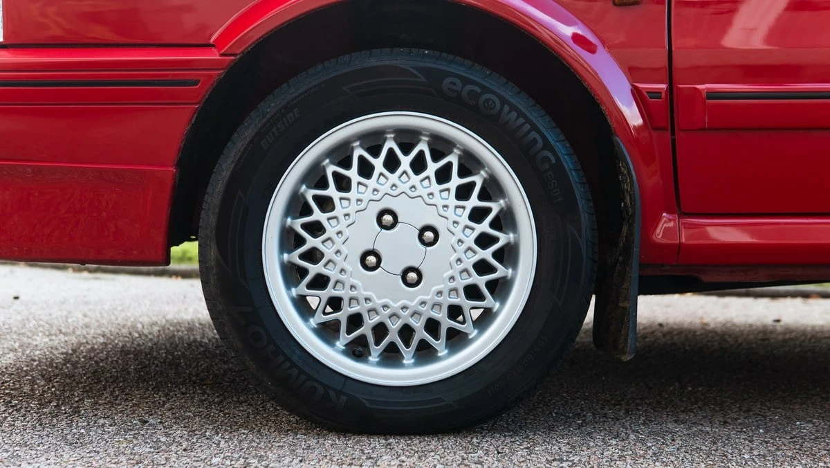 1989 MG - Image 20 of 30
