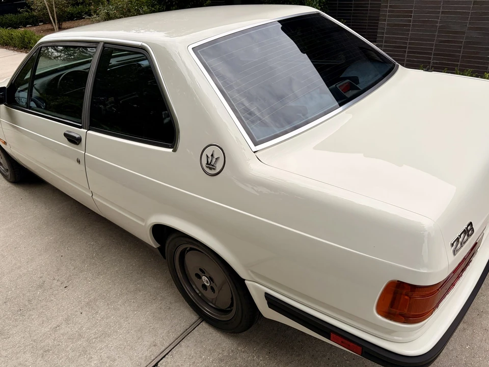 1989 Maserati 222 - Image 11 of 31