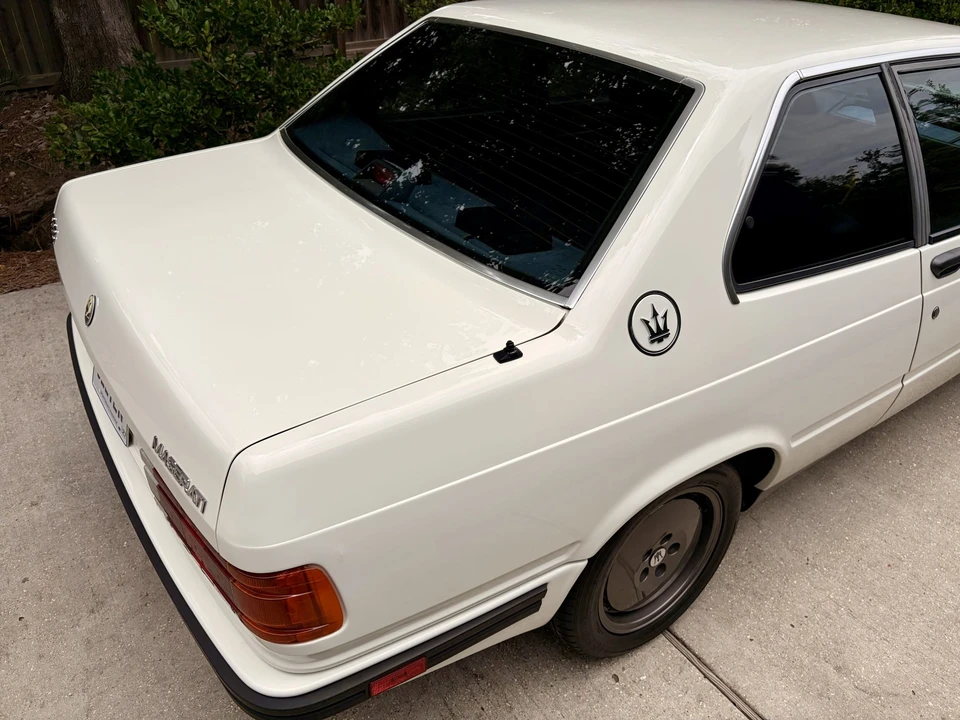 1989 Maserati 222 - Image 13 of 31