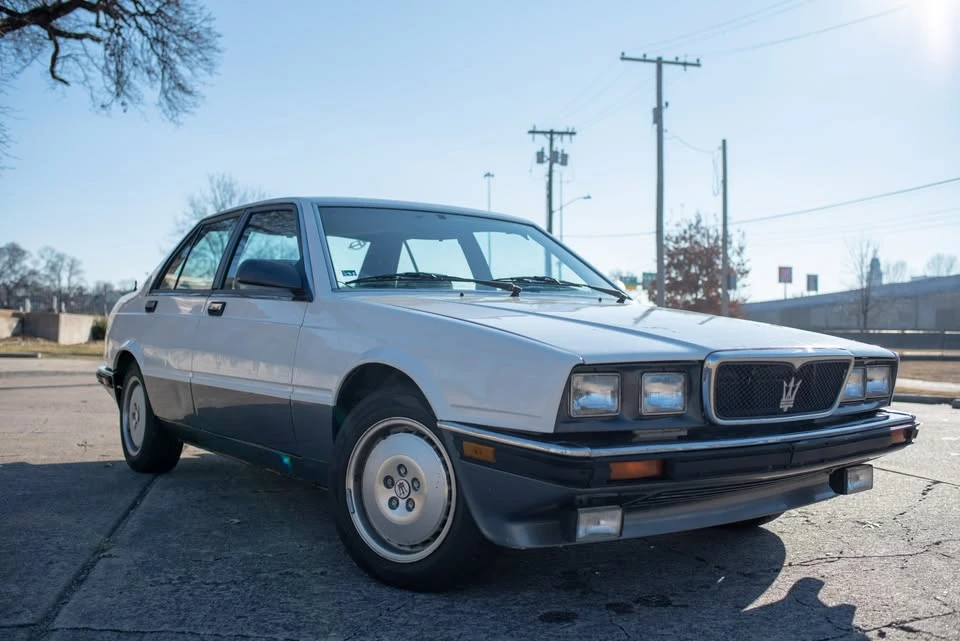 1989 Maserati 222 - Image 3 of 19