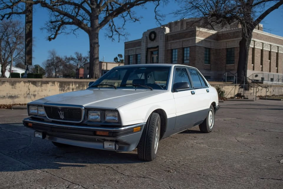1989 Maserati 222 - Image 2 of 19