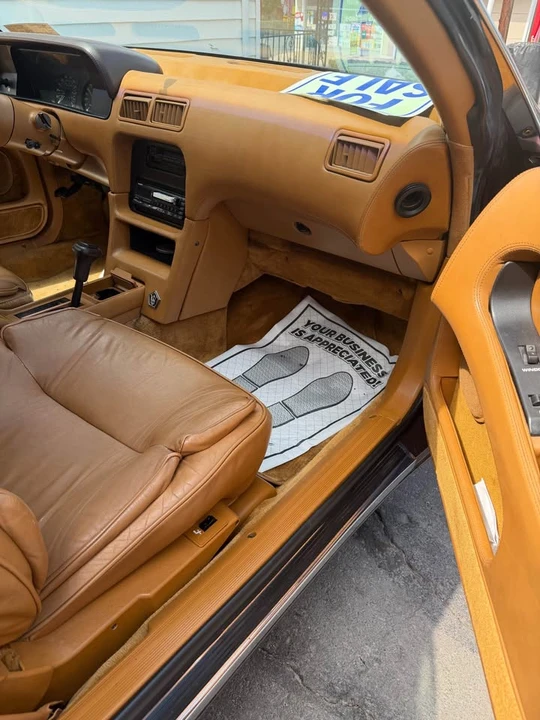 1989 Maserati Biturbo & 222 - Image 10 of 10