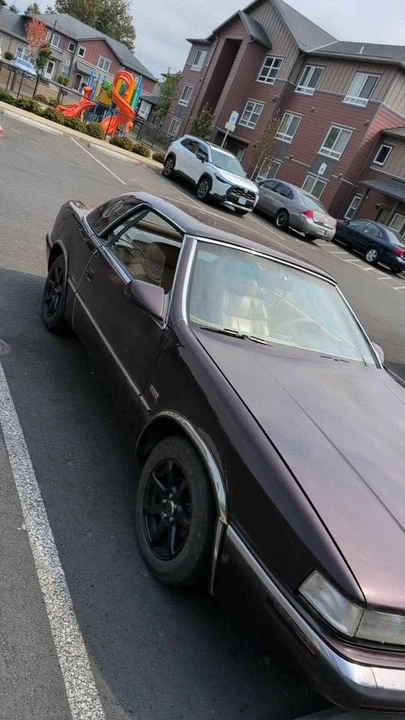 1989 Maserati Biturbo & 222 - Image 3 of 4