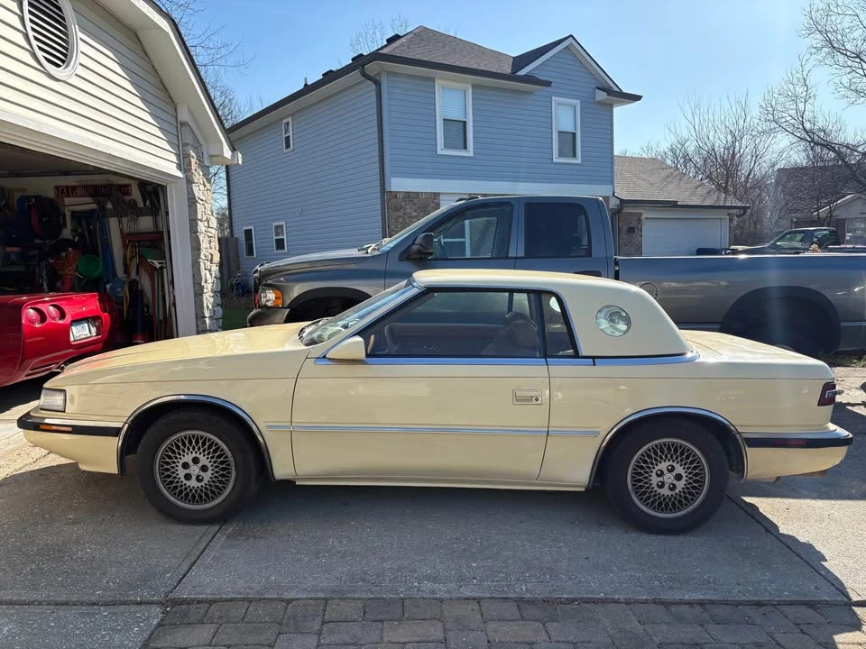 1989 Maserati 222 - Image 2 of 9