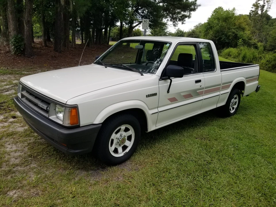 1989 Mazda B Series 4th Gen - Image 2 of 31