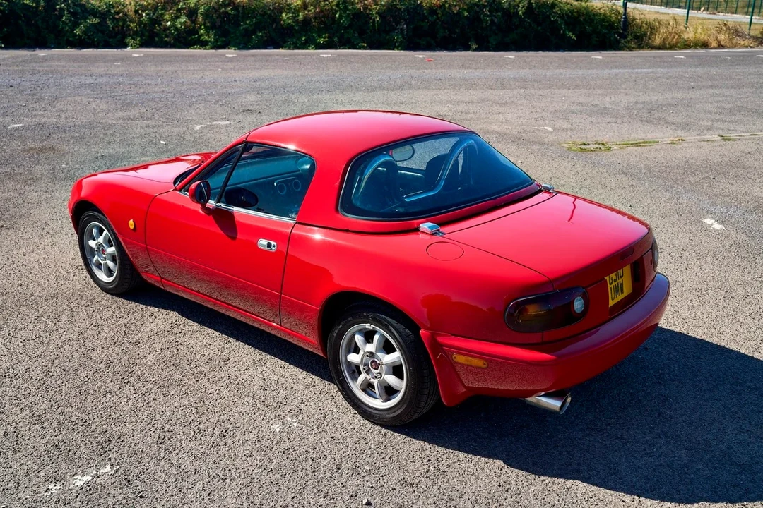 1989 Mazda NA MX-5 Miata - Image 16 of 30