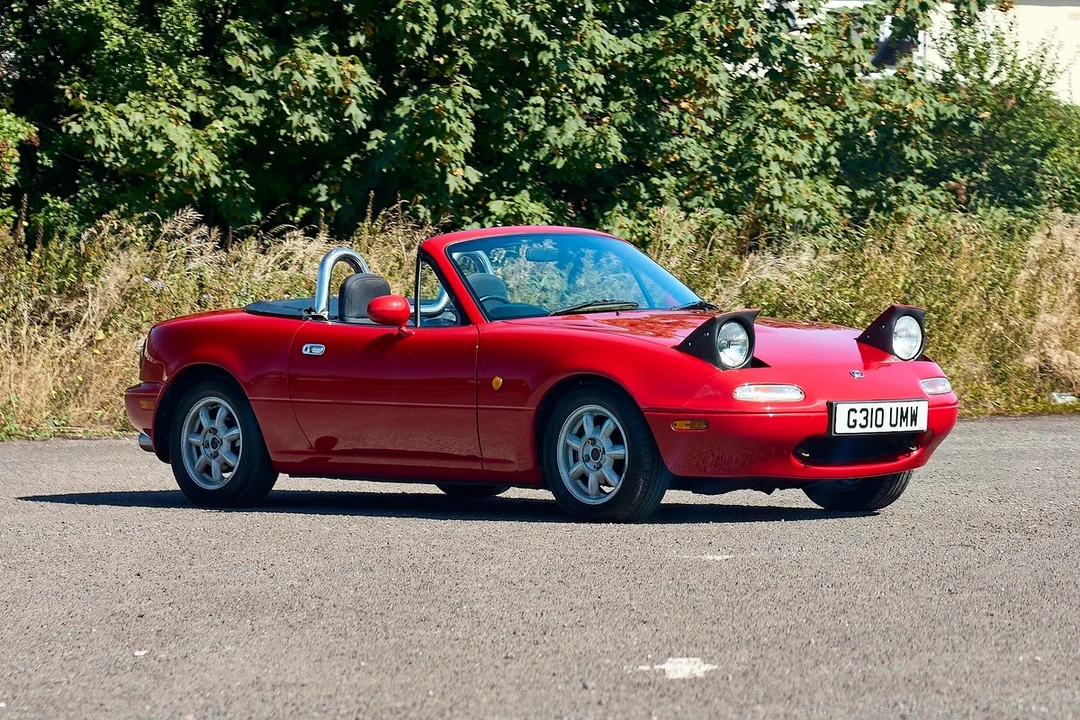 1989 Mazda NA MX-5 Miata - Image 2 of 30