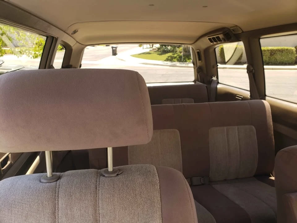 1989 Mazda MPV 1st Gen - Image 6 of 10