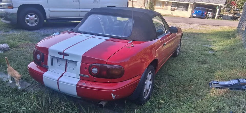 1989 Mazda NA MX-5 Miata - Image 5 of 8