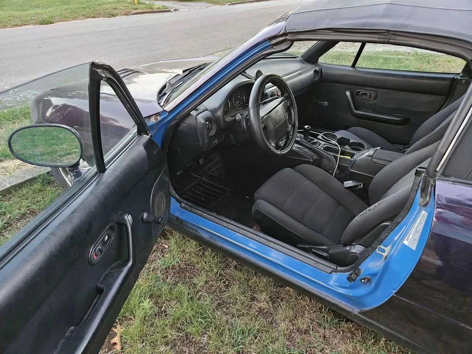 1989 Mazda NA MX-5 Miata - Image 7 of 9