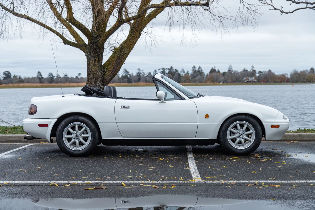 1989 Mazda NA MX-5 Miata - Image 4 of 31