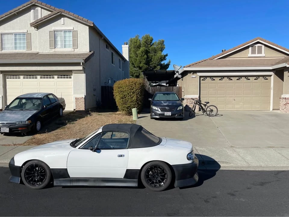 1989 Mazda NA MX-5 Miata - Image 3 of 4
