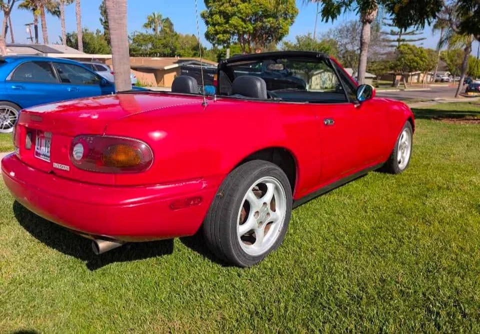 1989 Mazda NA MX-5 Miata - Image 6 of 8