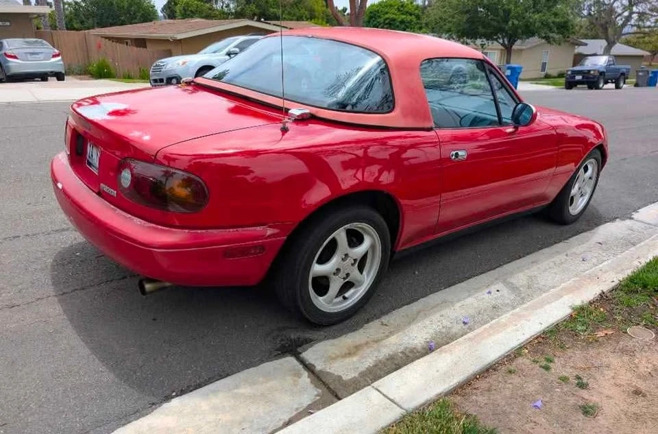 1989 Mazda NA MX-5 Miata - Image 7 of 8