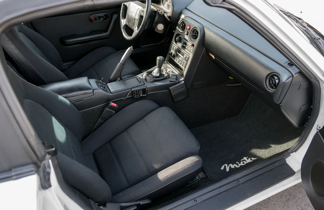 1989 Mazda NA MX-5 Miata - Image 4 of 11