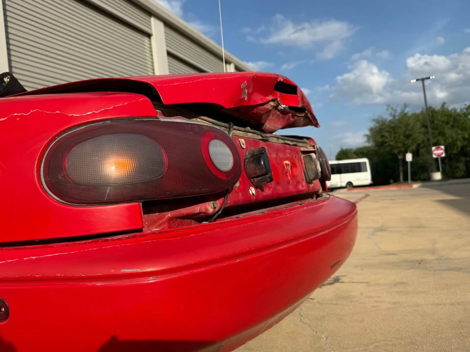 1989 Mazda NA MX-5 Miata - Image 5 of 5