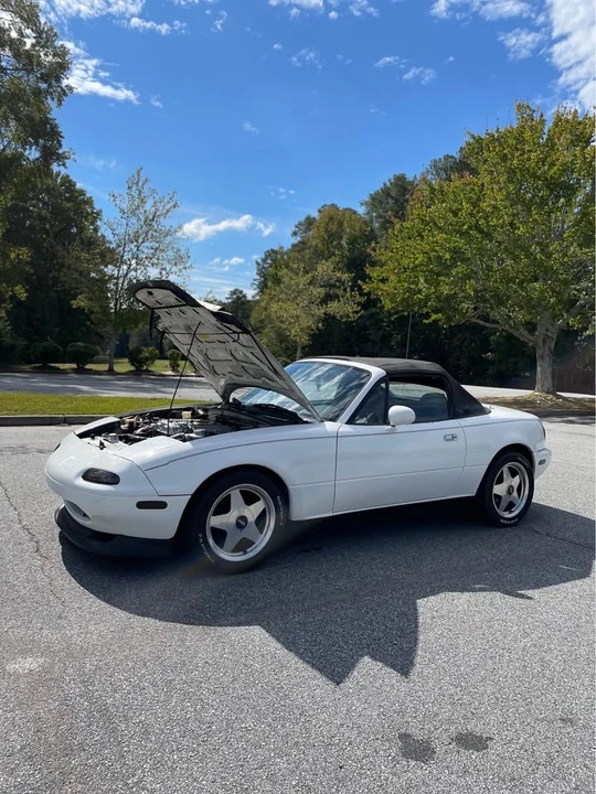 1989 Mazda NA MX-5 Miata - Image 2 of 18